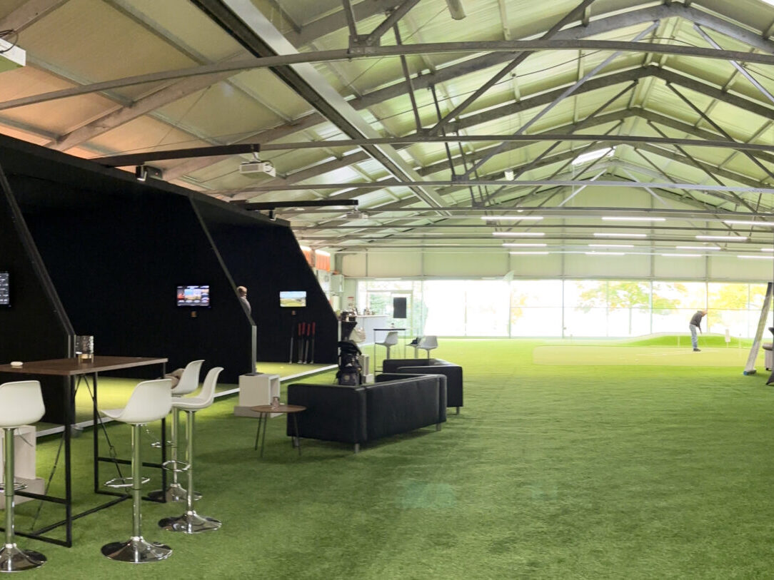 FLIGHT Indoorgolf nahe Frankfurt